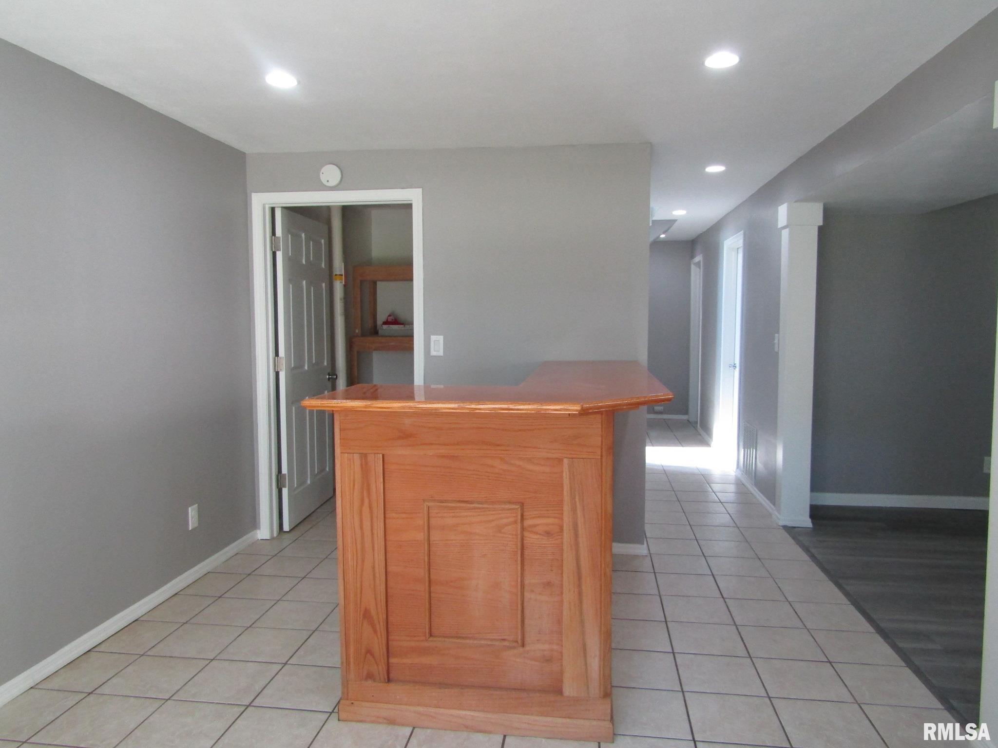 111 Collier Drive Springfield, IL 62704 - Photo 25 of 31