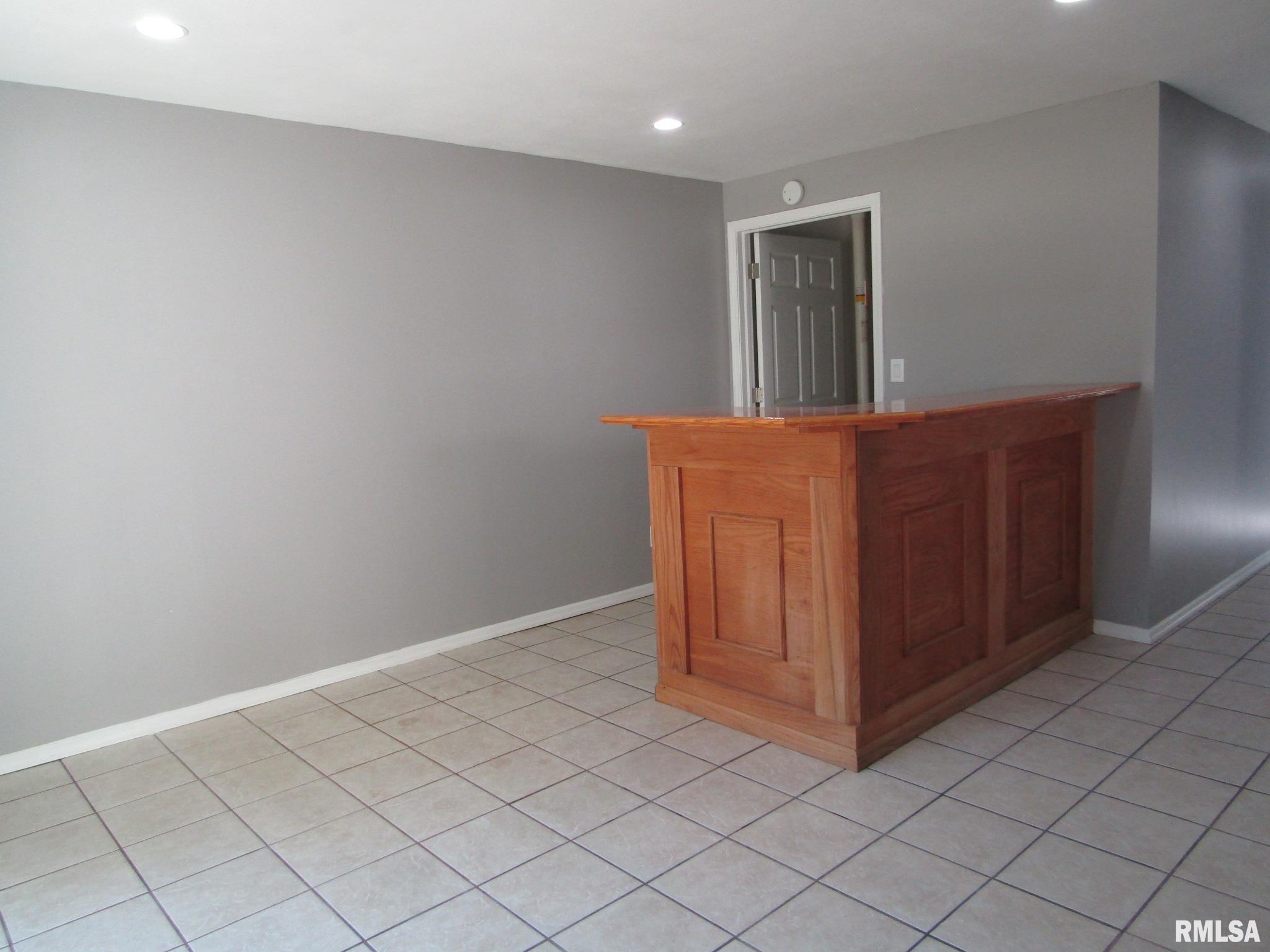 111 Collier Drive Springfield, IL 62704 - Photo 26 of 31