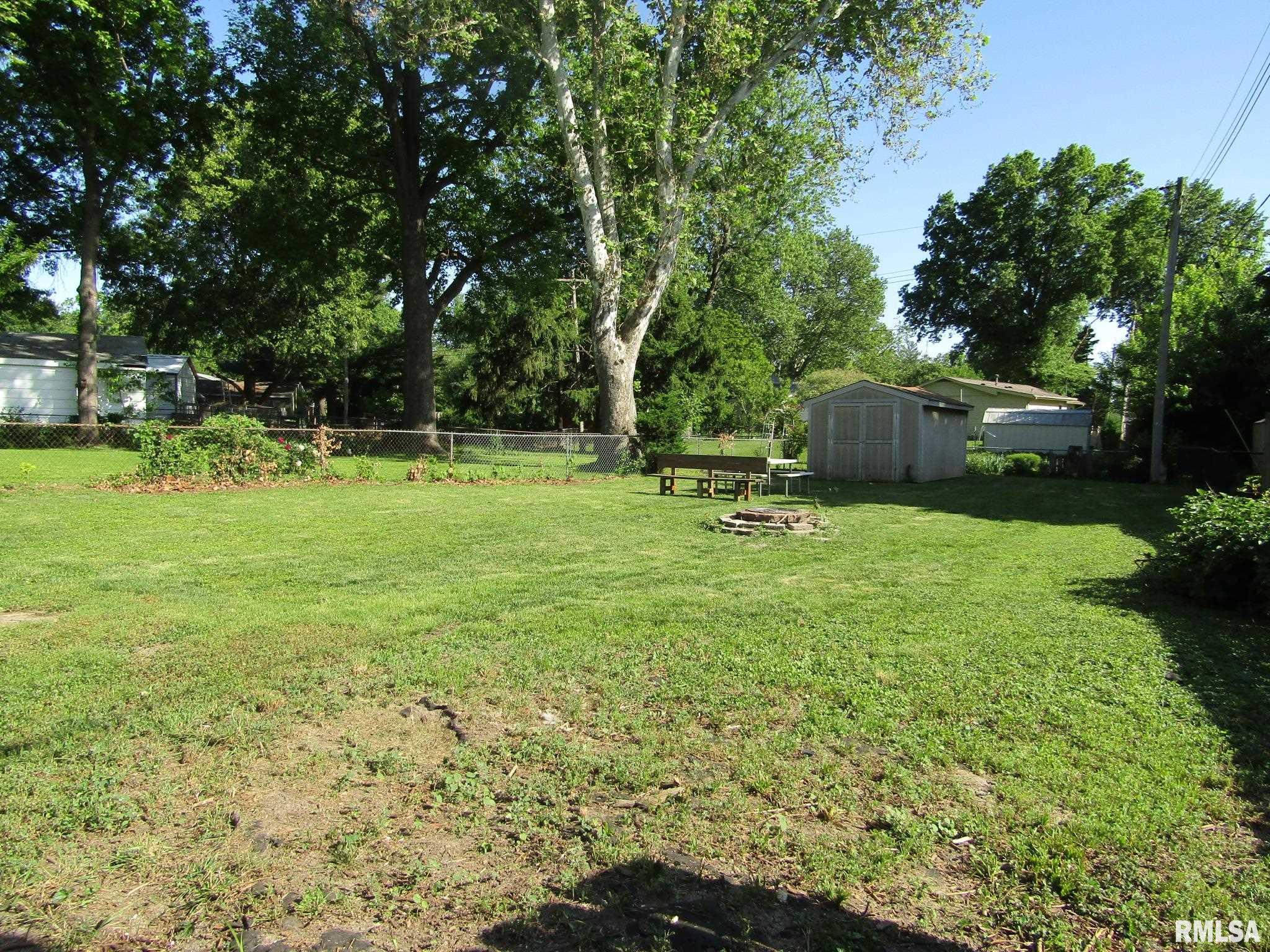 111 Collier Drive Springfield, IL 62704 - Photo 27 of 31