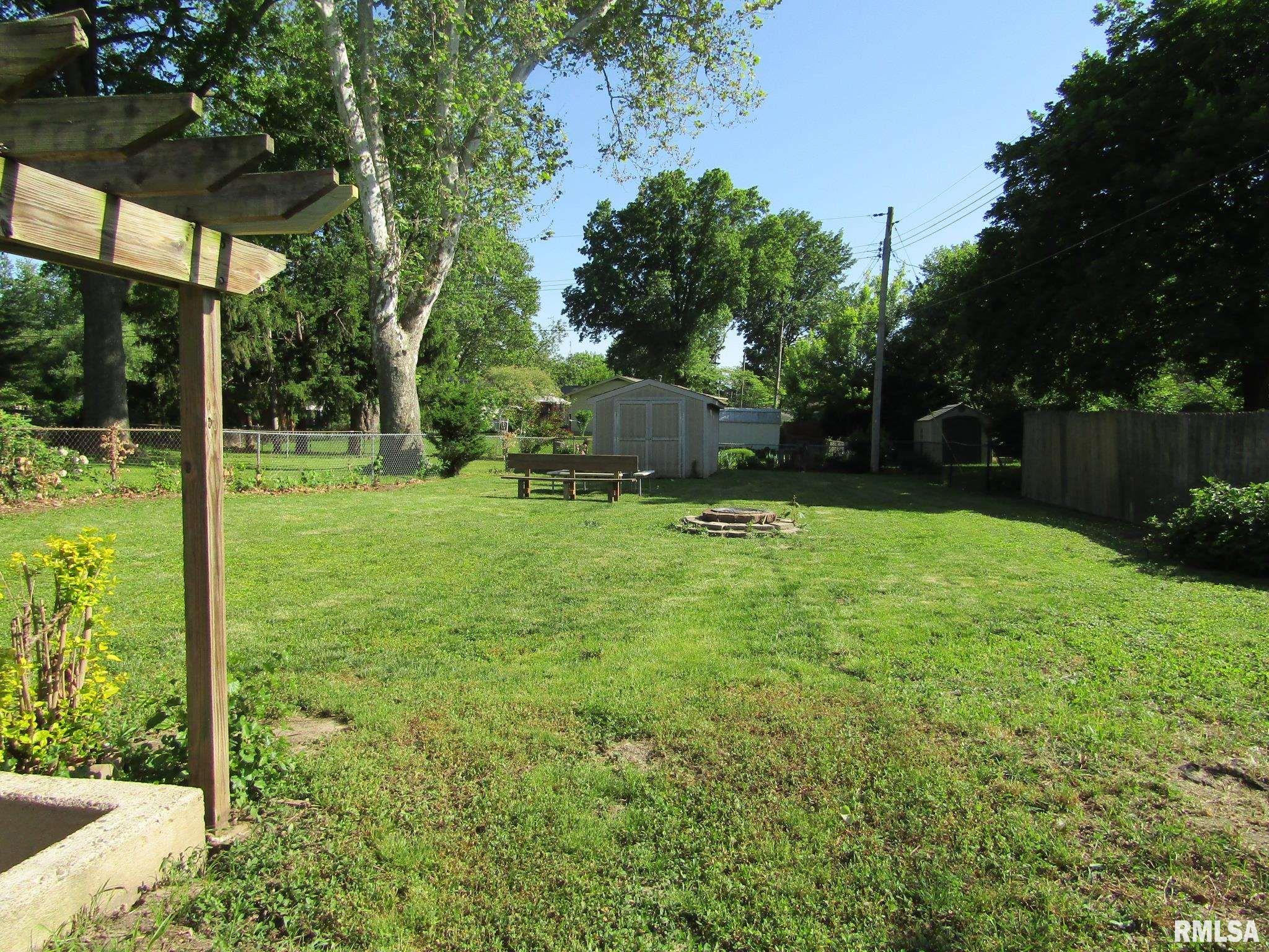 111 Collier Drive Springfield, IL 62704 - Photo 28 of 31