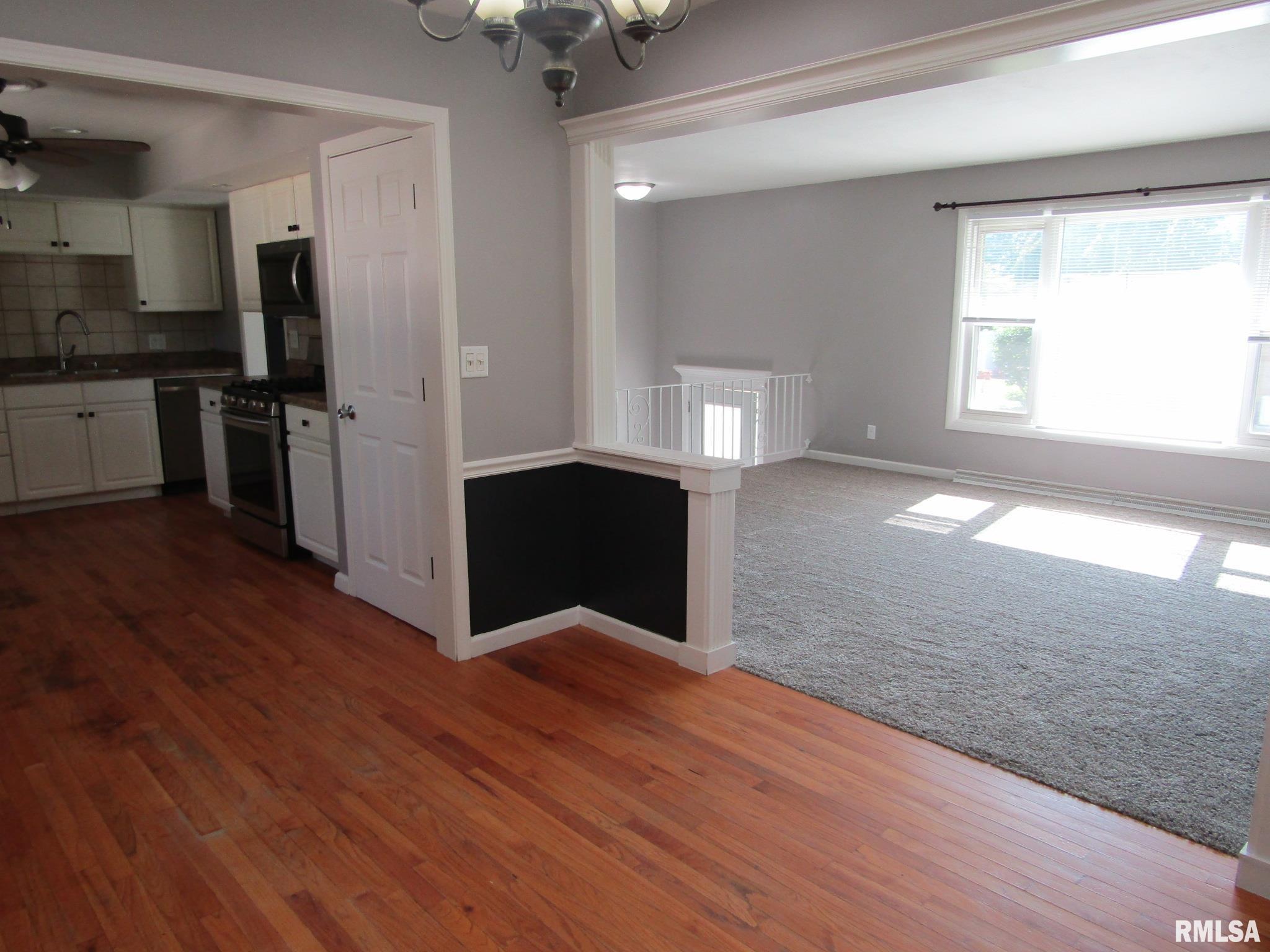 111 Collier Drive Springfield, IL 62704 - Photo 7 of 31