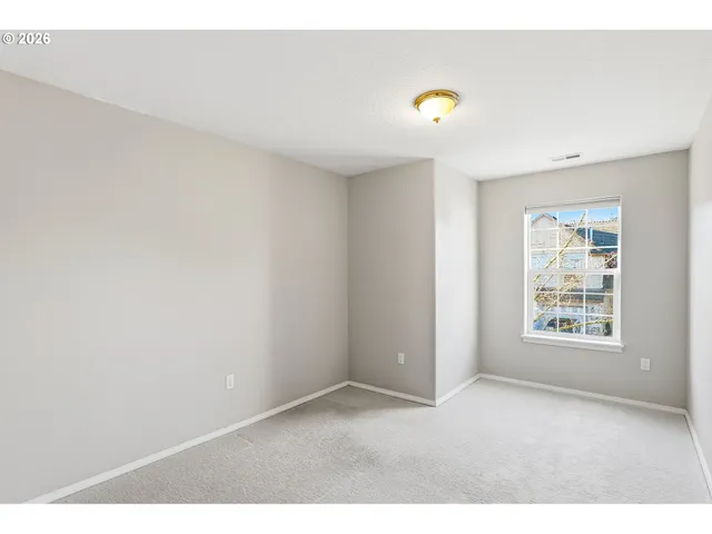 $425,000 | 22030 Southwest Grahams Ferry Road, Unit D, Tualatin, OR 97062