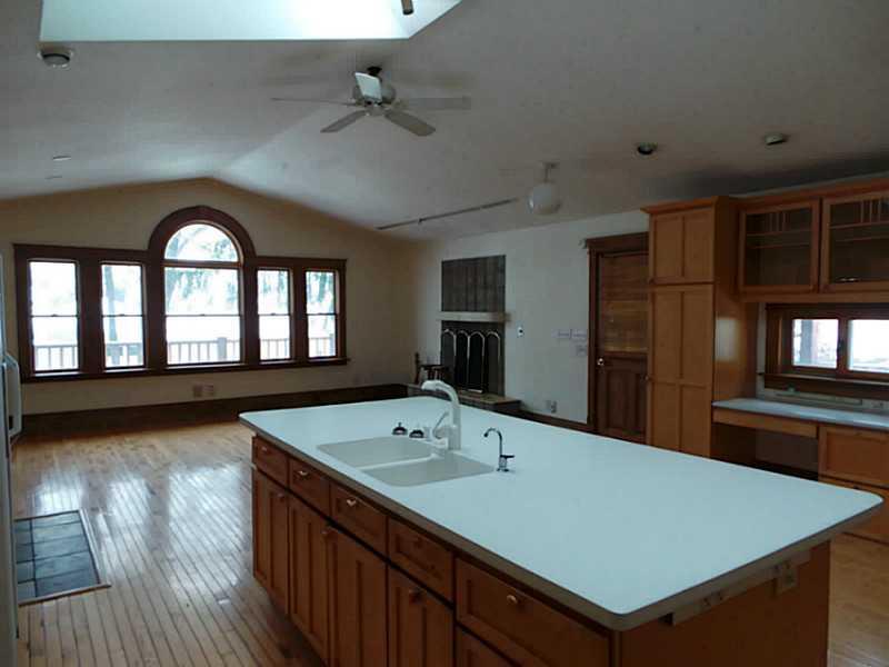 259 North 7th Street Indiana, PA 15701 - Photo 7 of 16 Kitchen.