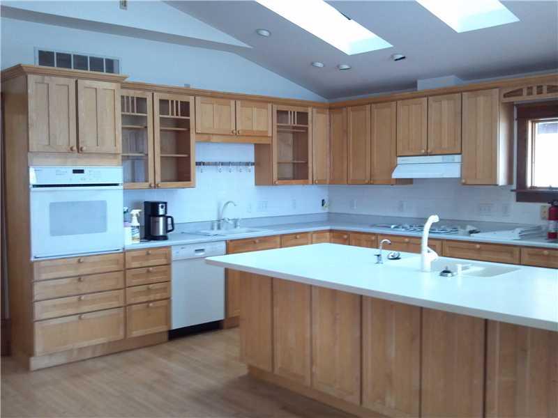 259 North 7th Street Indiana, PA 15701 - Photo 10 of 16 Kitchen.