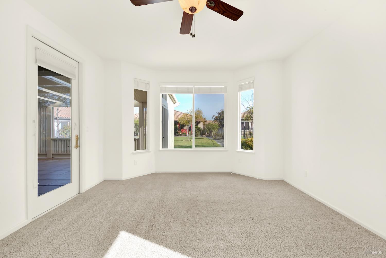 255 Rivercliff Drive Rio Vista, CA 94571 - Photo 11 of 60