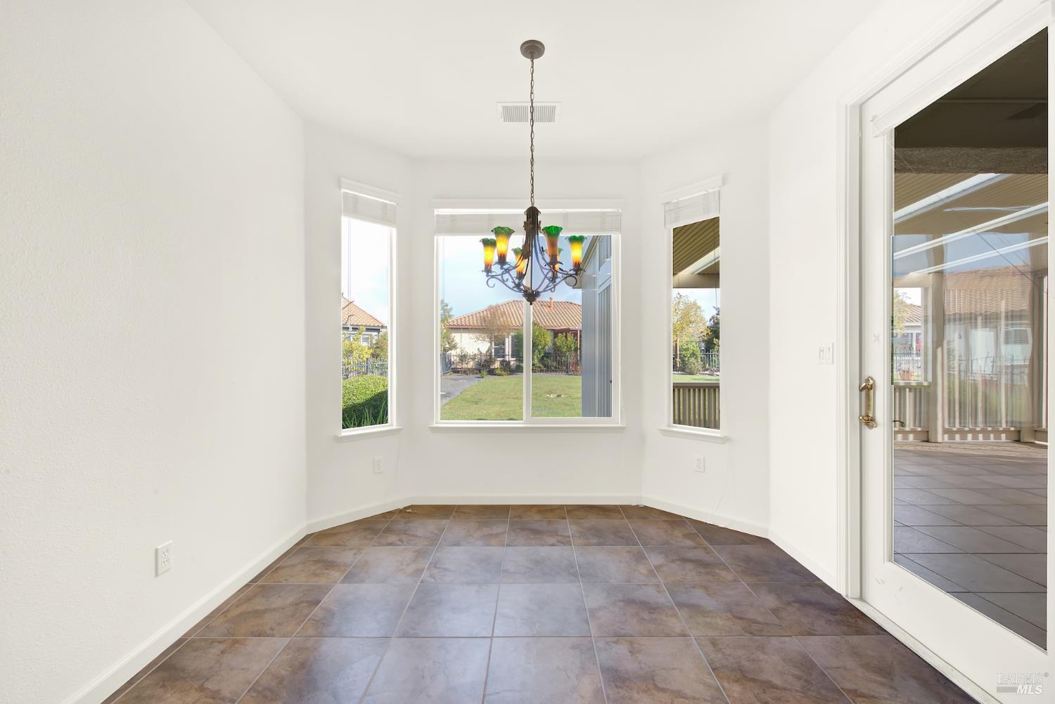 255 Rivercliff Drive Rio Vista, CA 94571 - Photo 16 of 60