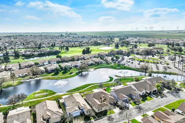 $465,000 | 255 Rivercliff Drive, Rio Vista, CA 94571