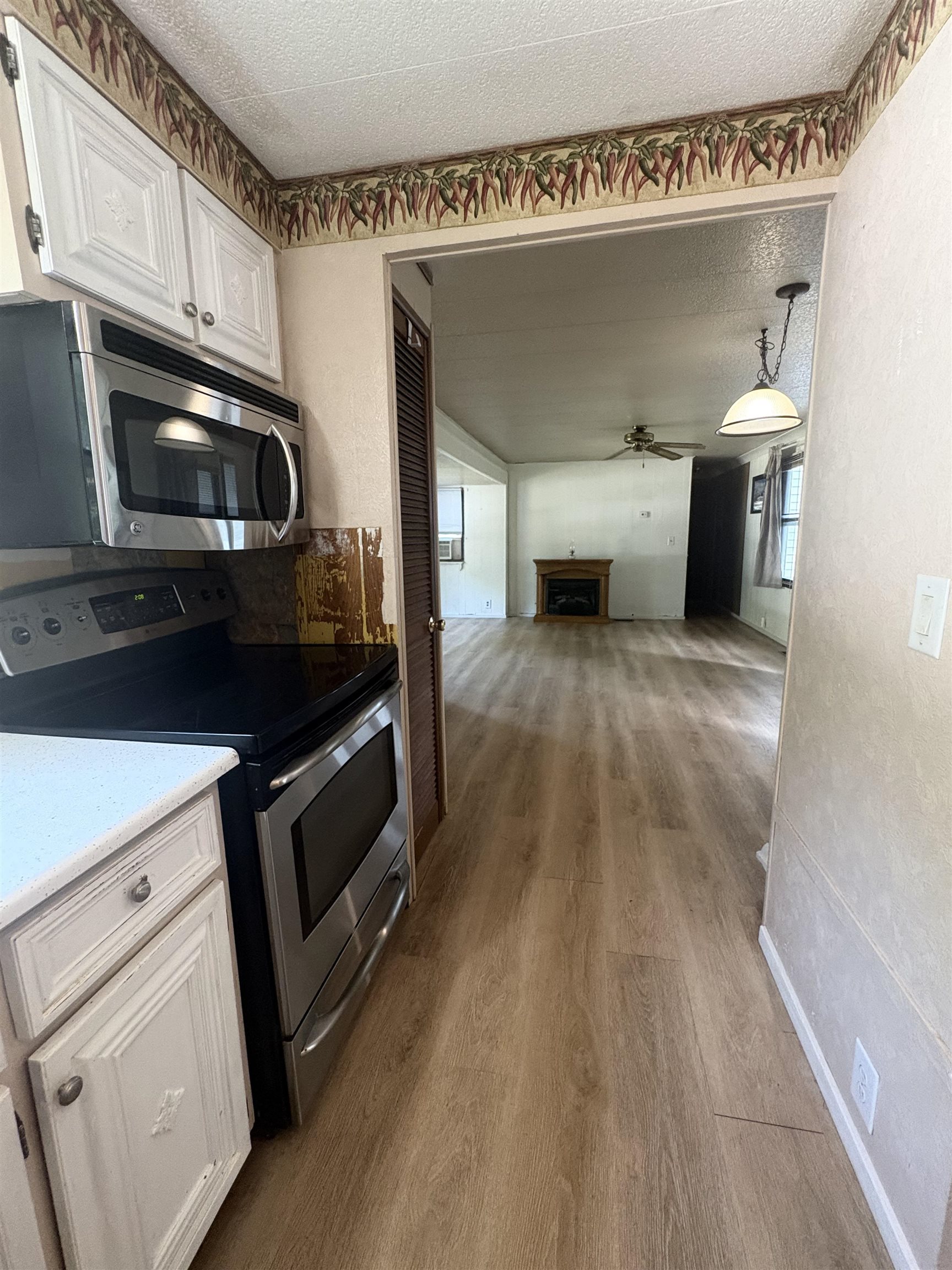 14 Queens Lane Epsom, NH 03234 - Photo 12 of 26