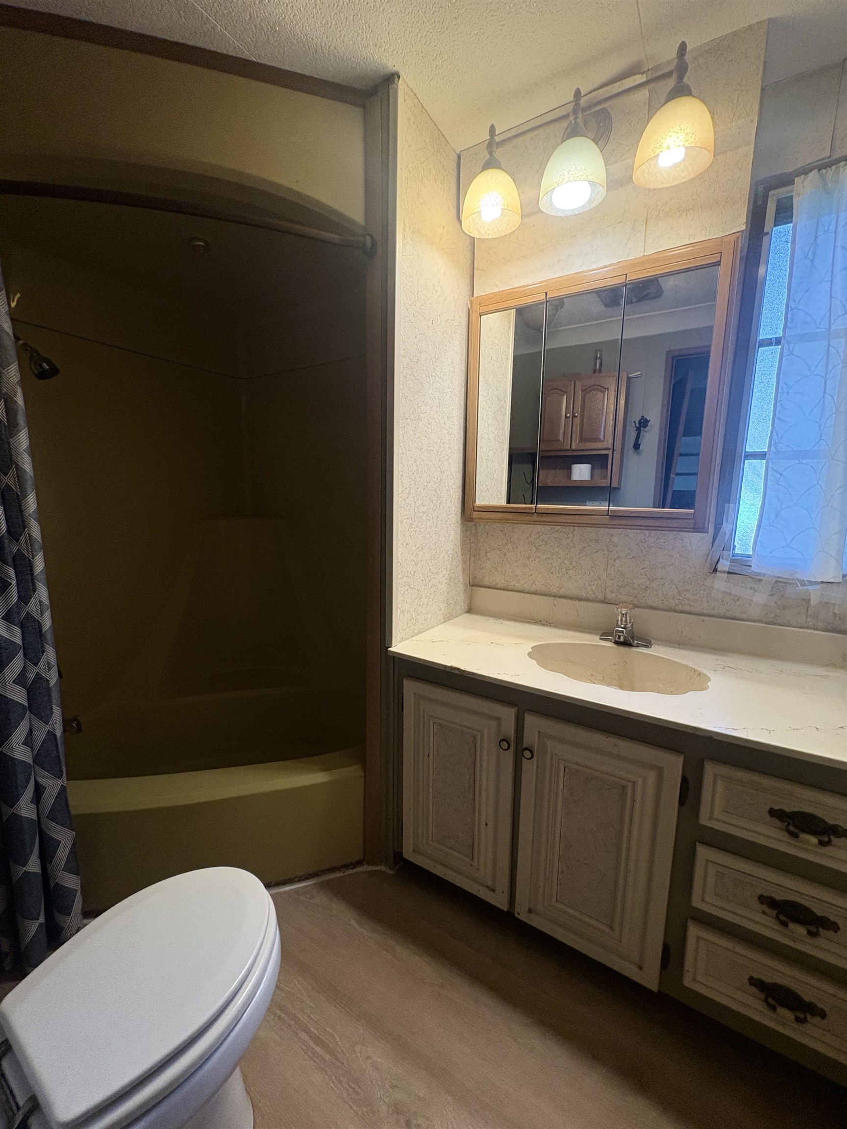 14 Queens Lane Epsom, NH 03234 - Photo 15 of 26