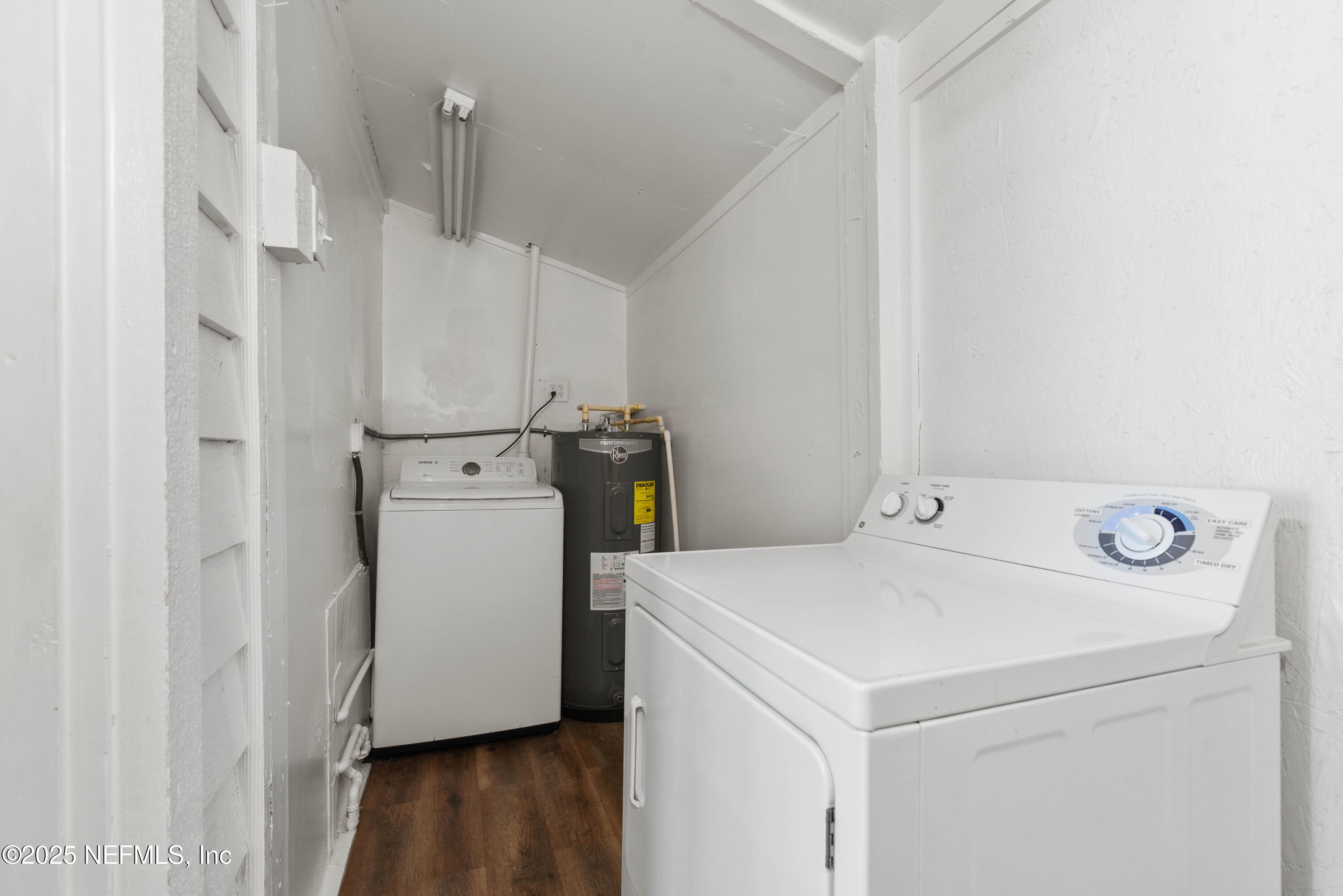 8500 Free Avenue Jacksonville, FL 32211 - Photo 6 of 34 8500 Free Ave-17