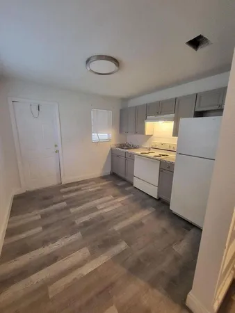 $1,900 | 105 Southwest 12th Avenue, Unit 107B, Delray Beach, FL 33444