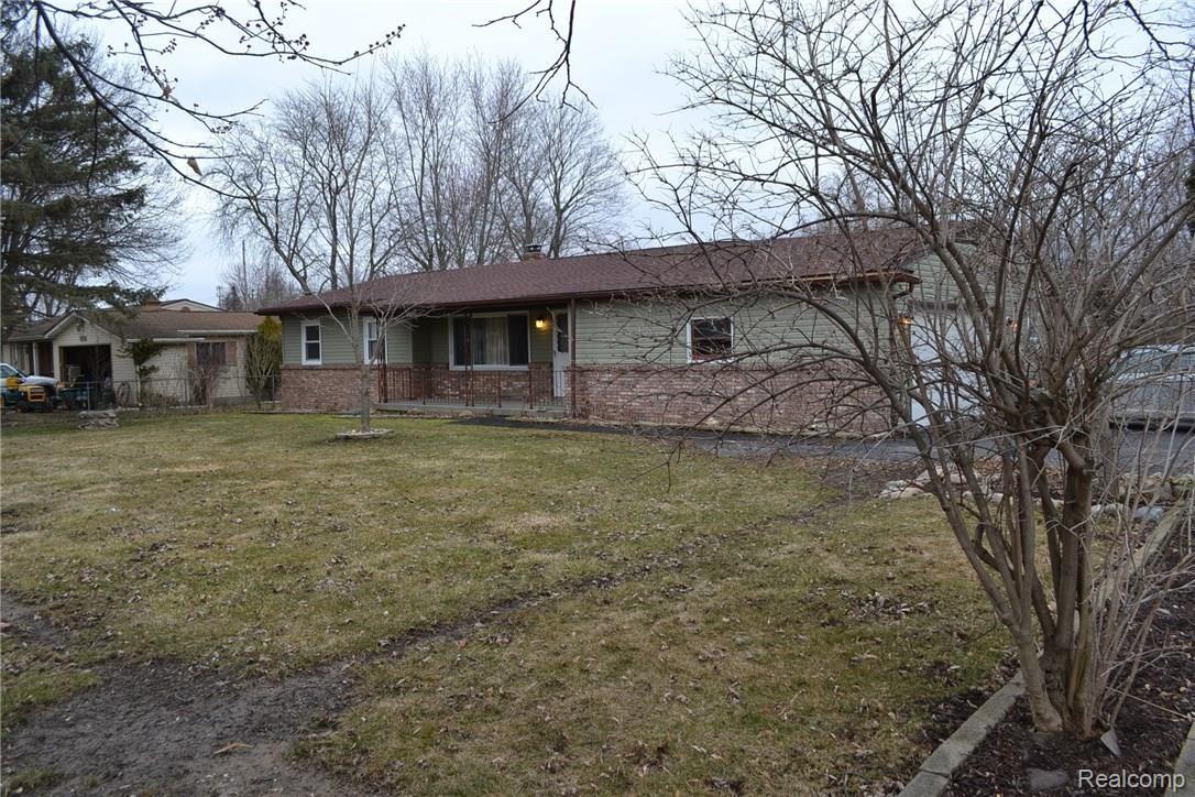 7233 Calkins Road Flint, MI 48532 - Photo 42 of 53 DSC_0145.JPG