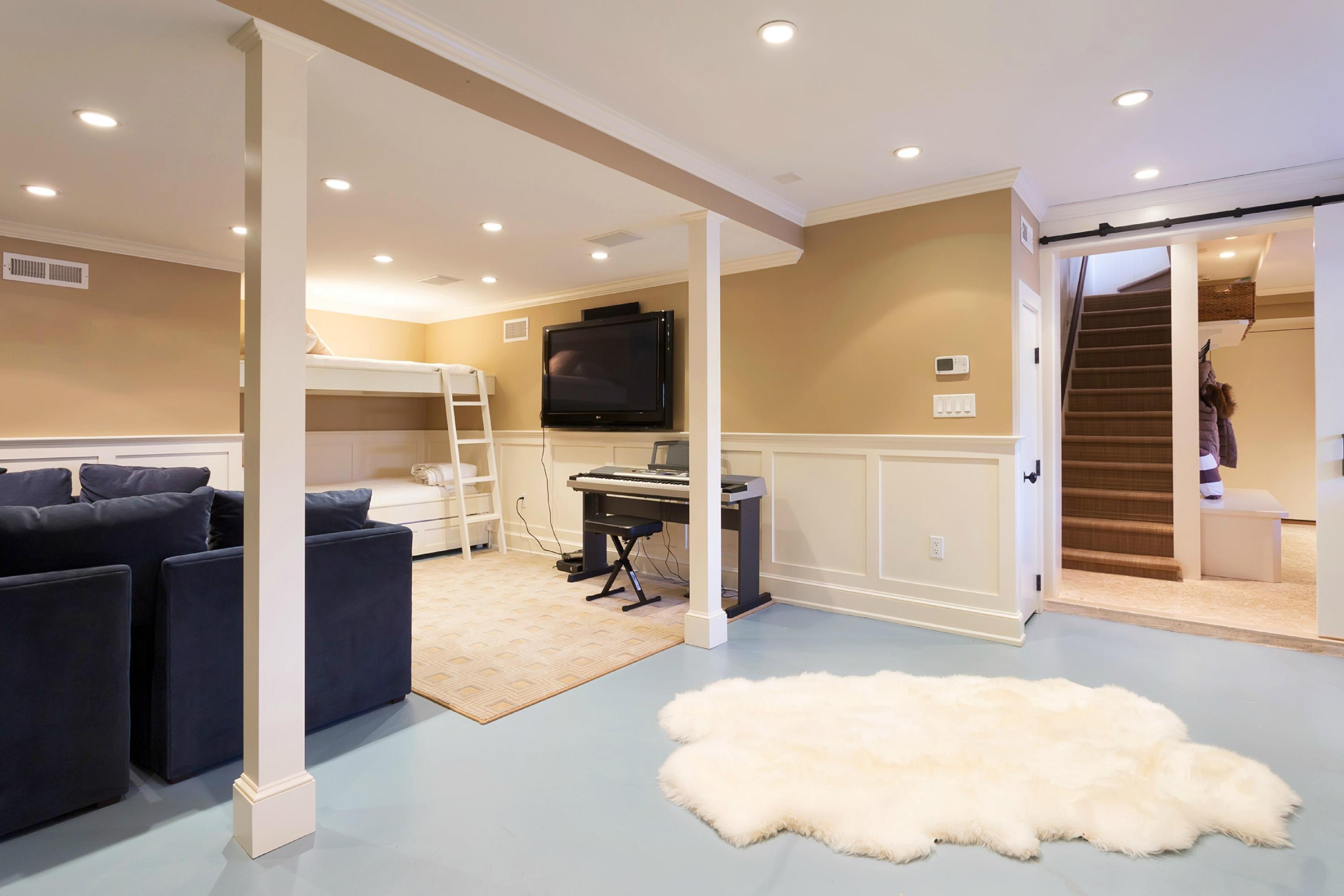 39 Old Farm Road Darien, CT 06820 - Photo 29 of 36 a view of a living room and a flat screen tv