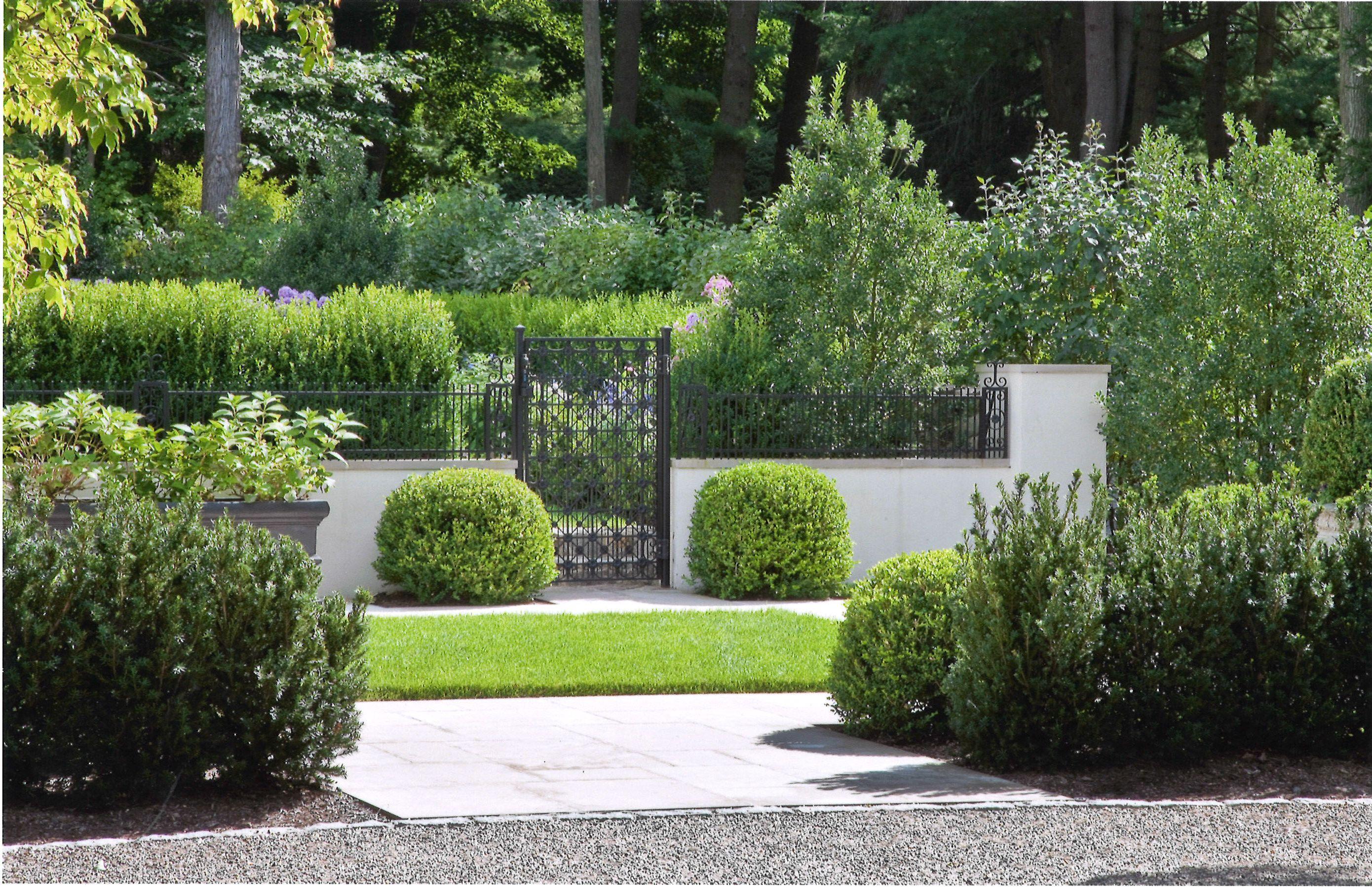 39 Old Farm Road Darien, CT 06820 - Photo 32 of 36 a view of a garden