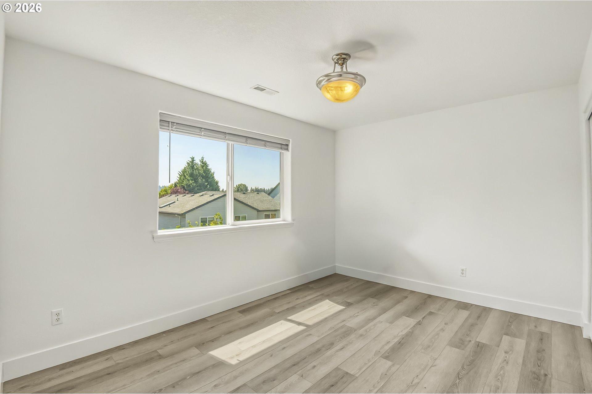 4726 Southeast Salquist Road Gresham, OR 97080 - Photo 26 of 37 Gallery Image 26