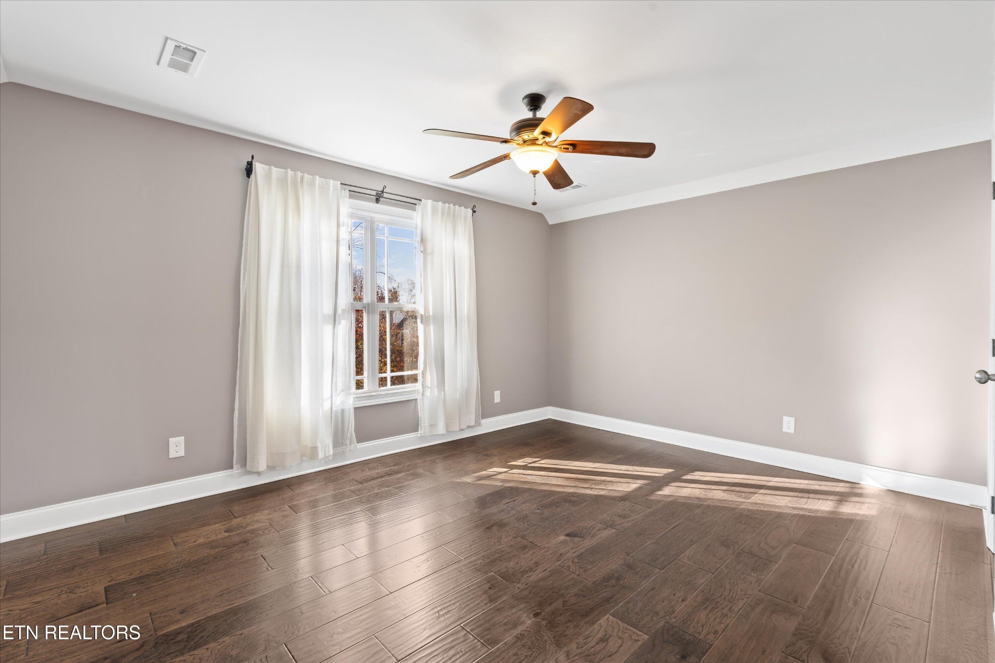 1059 Houston Springs Road Greenback, TN 37742 - Photo 35 of 49 Gallery Image 35