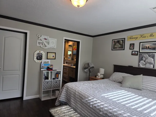 $440,000 | 4320 Highway 79, Vernon, FL 32462