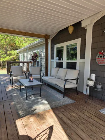 $440,000 | 4320 Highway 79, Vernon, FL 32462