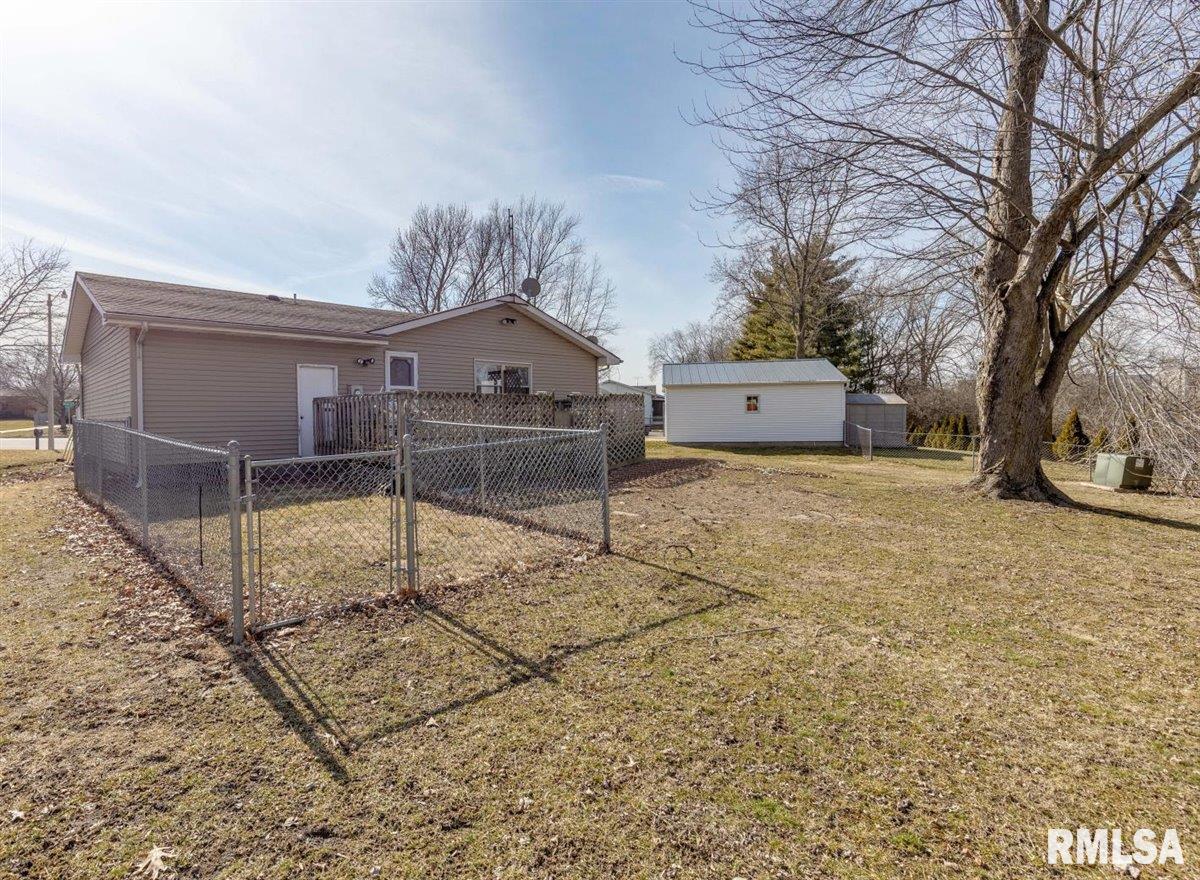 401 Armor Road Springfield, IL 62704 - Photo 15 of 17