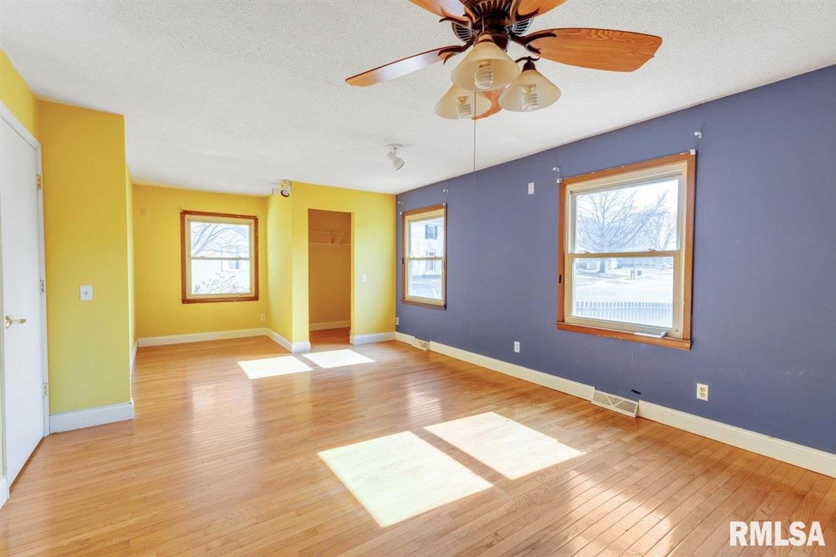 401 Armor Road Springfield, IL 62704 - Photo 7 of 17