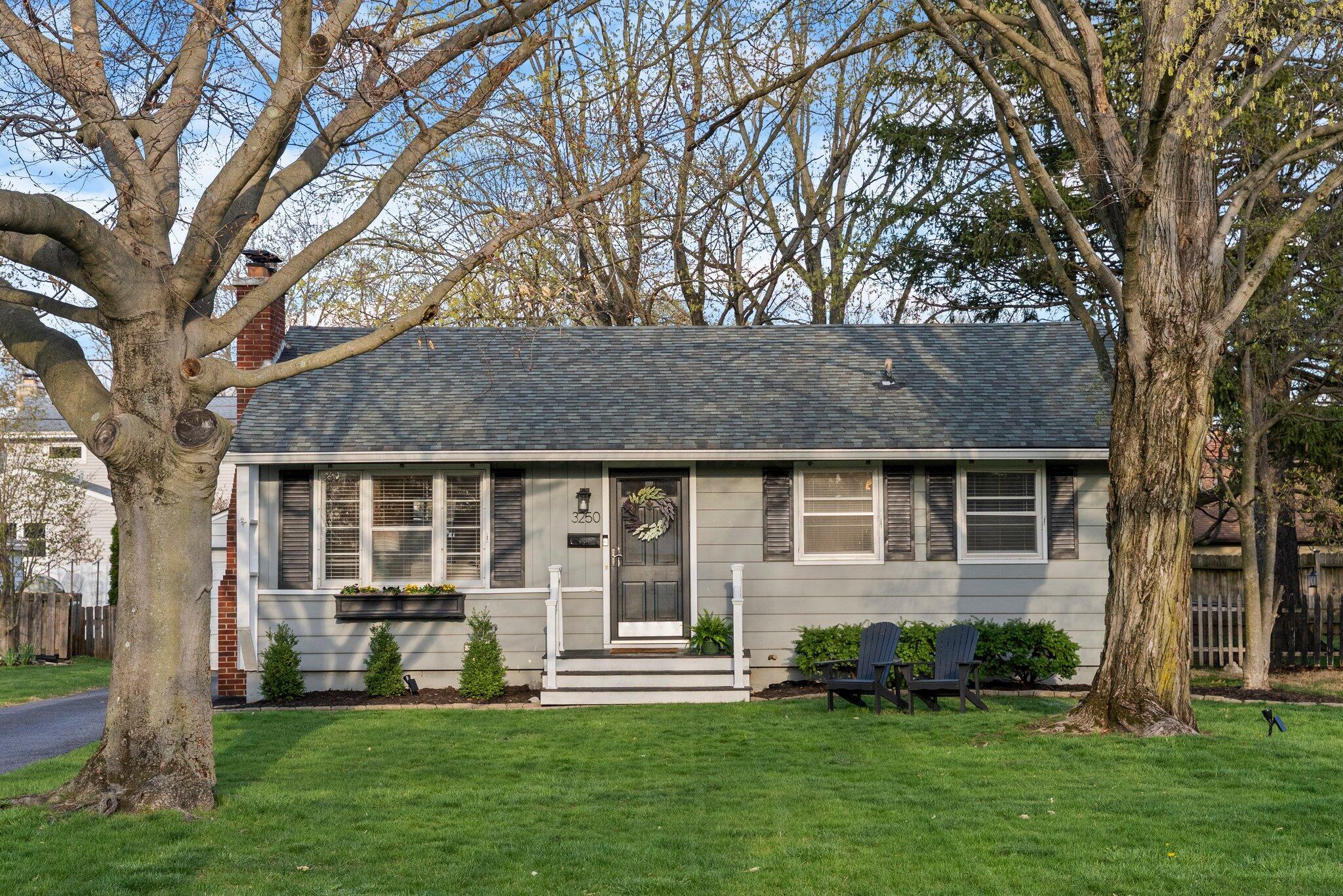 3250 Mountview Road Columbus, OH 43221 - Photo 1 of 37 DSC02257