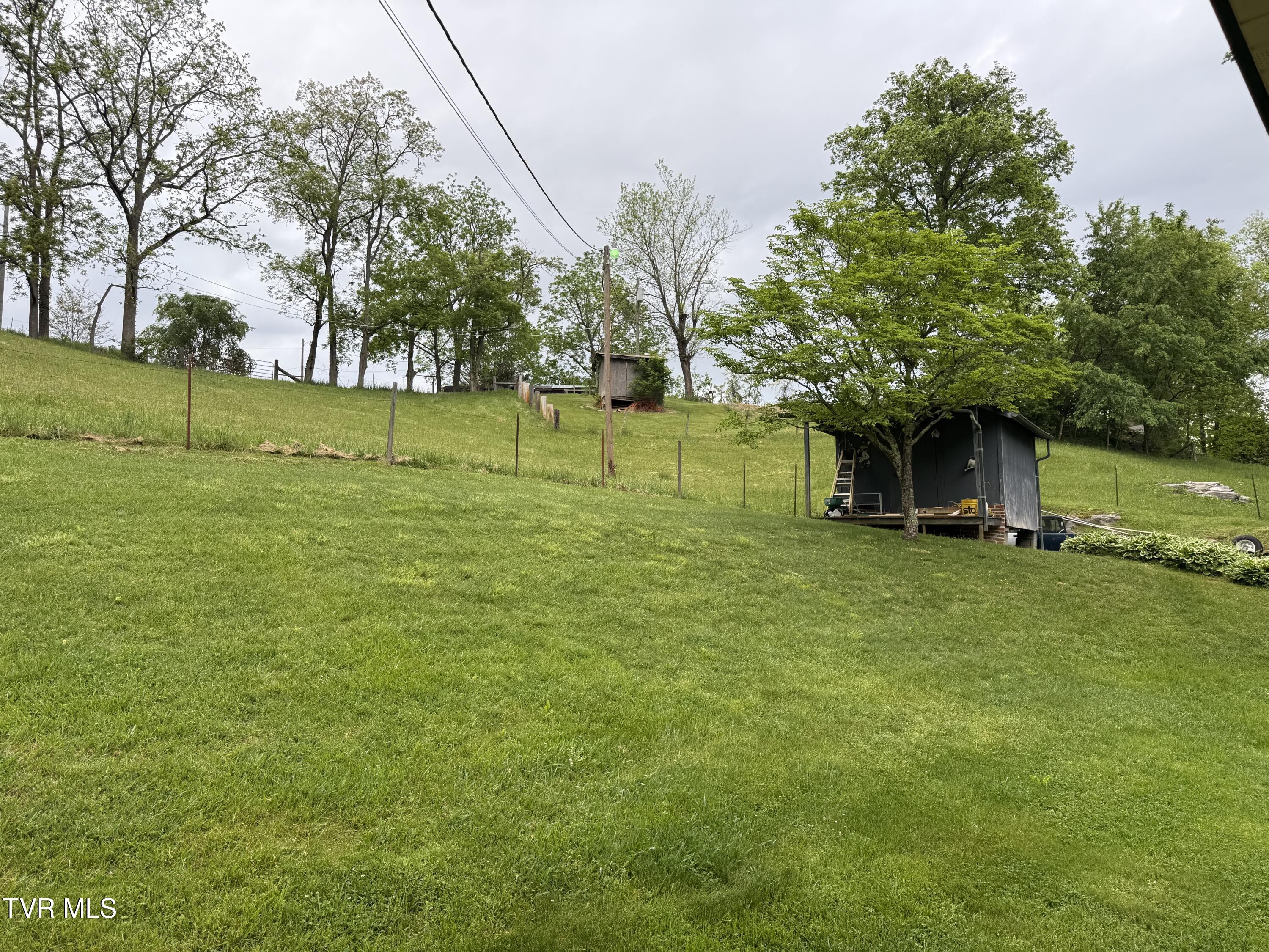 125 Babb Road Elizabethton, TN 37643 - Photo 19 of 50 IMG_1362