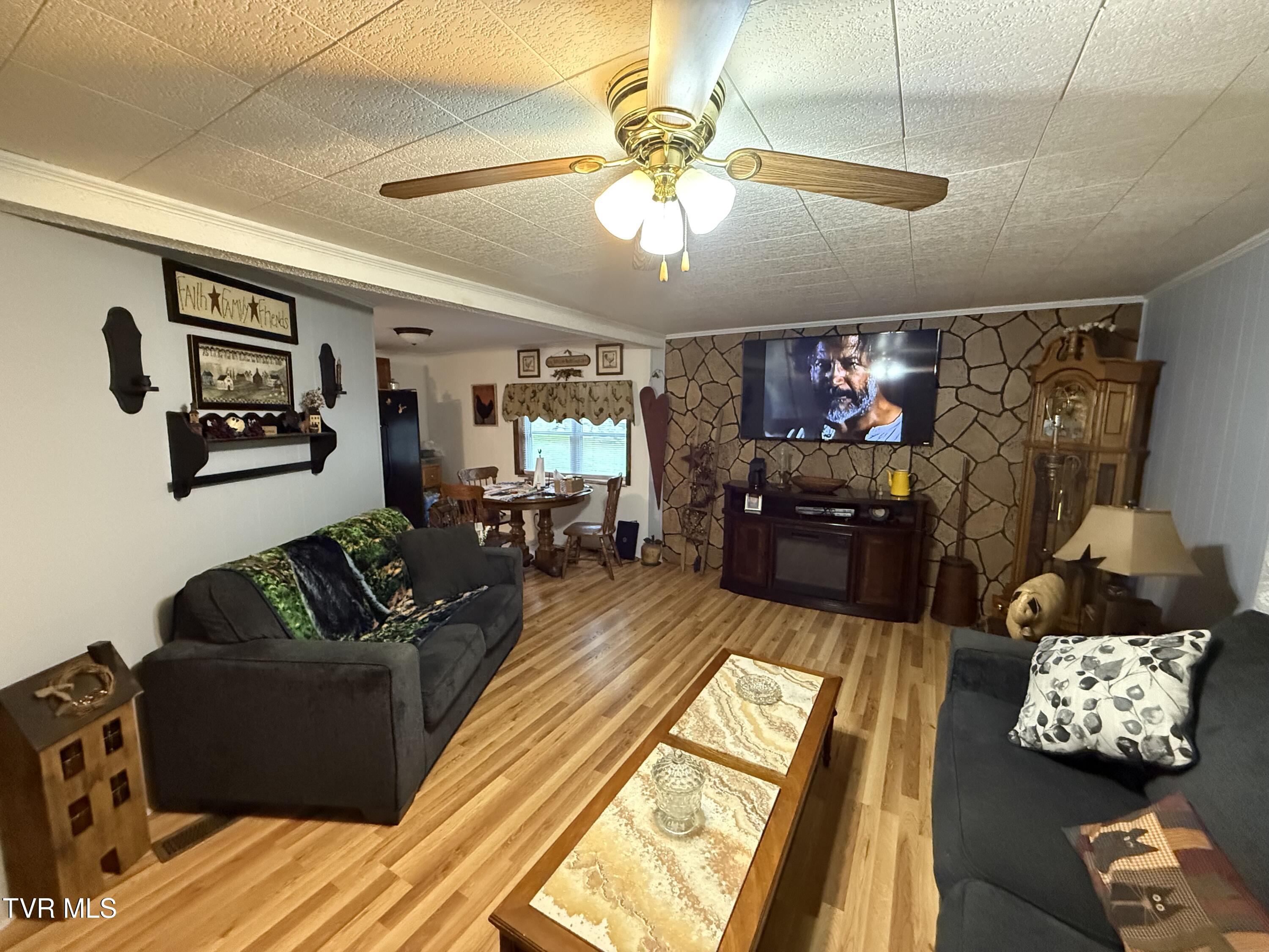 125 Babb Road Elizabethton, TN 37643 - Photo 26 of 50 IMG_1330