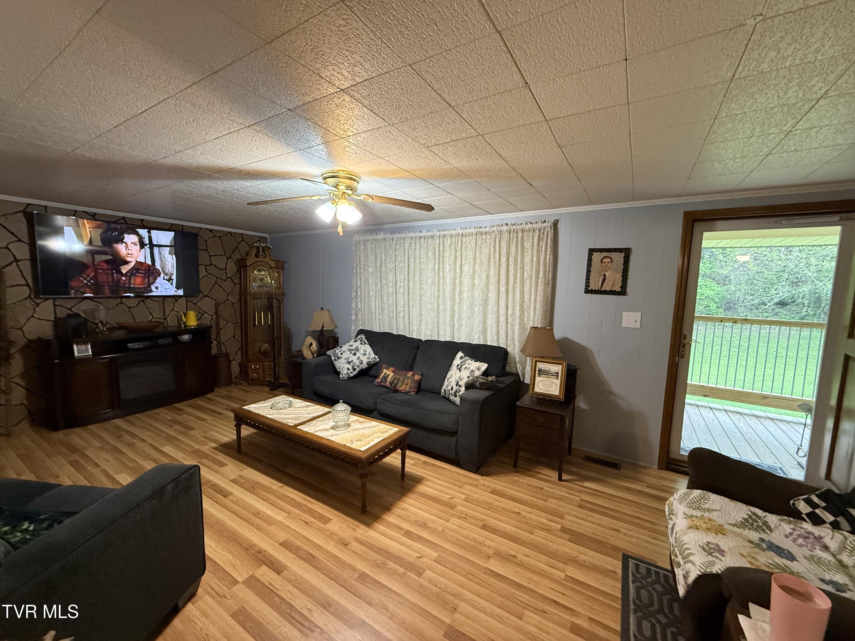 125 Babb Road Elizabethton, TN 37643 - Photo 34 of 50 IMG_1339
