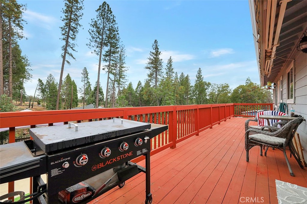 14141 Racine Circle Magalia, CA 95954 - Photo 29 of 53 a view of a roof deck with furniture