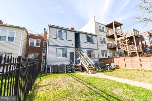 $875,000 | 636 Girard Street Northeast, Washington, DC 20017