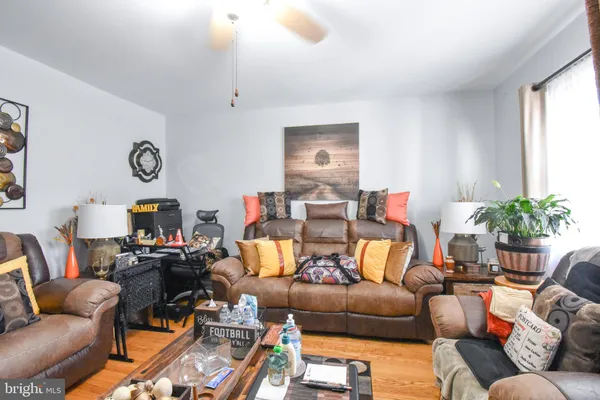 $875,000 | 636 Girard Street Northeast, Washington, DC 20017
