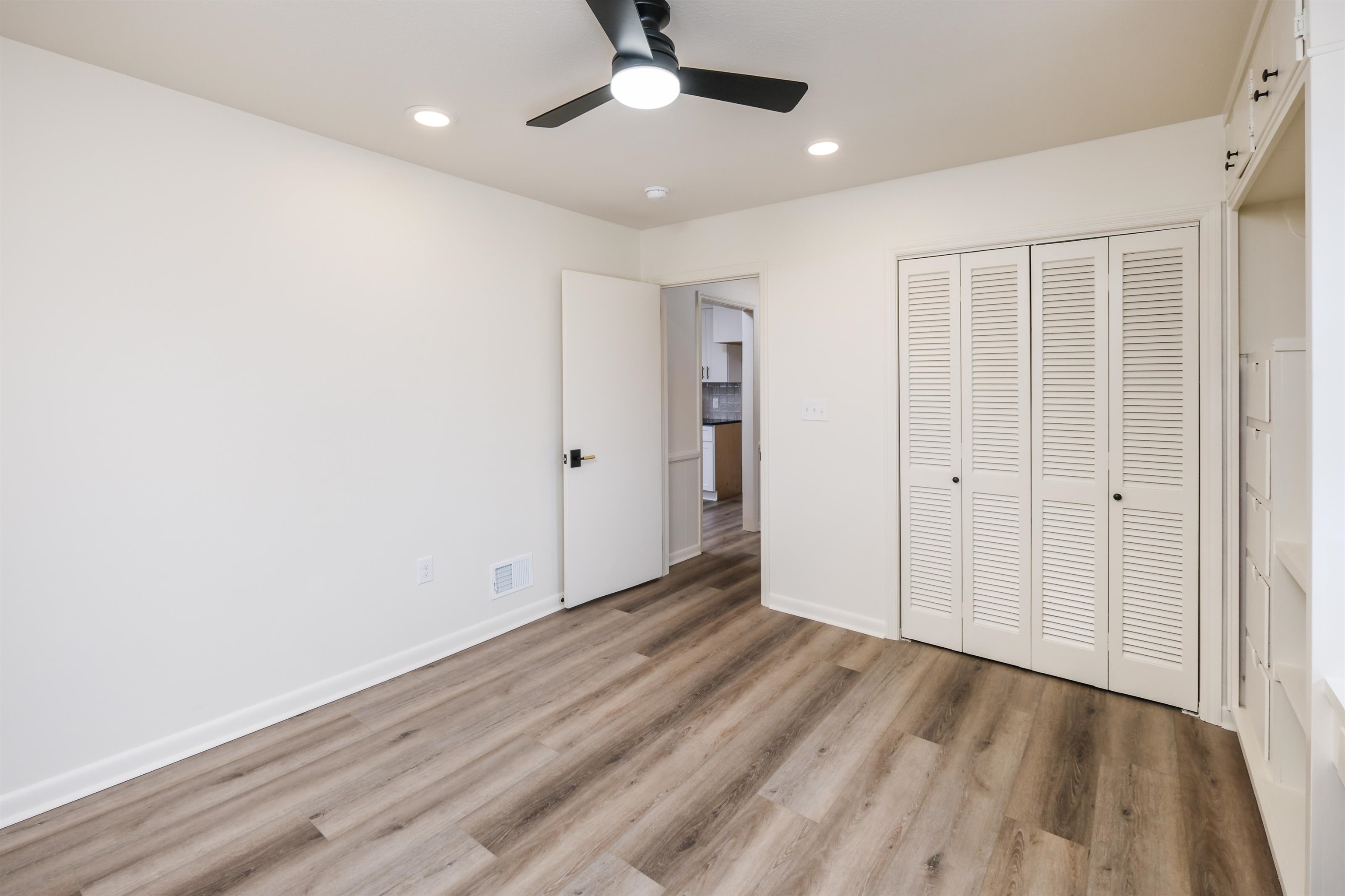 405 Oak Grove Road Spartanburg, SC 29301 - Photo 16 of 26 Gallery Image 16