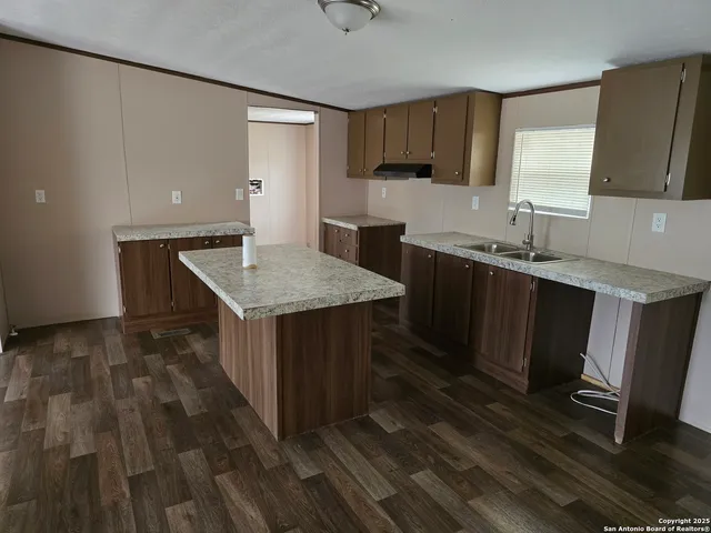 $149,900 | 730 Park Street, Pleasanton, TX 78064