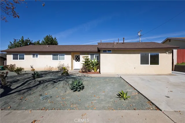 $1,299,999 | 1215 Mira Flores Drive, Santa Maria, CA 93455