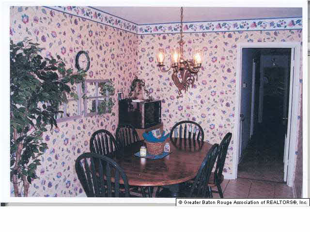 11178 Susan Avenue Baton Rouge, LA 70815 - Photo 5 of 9 Gallery Image 5