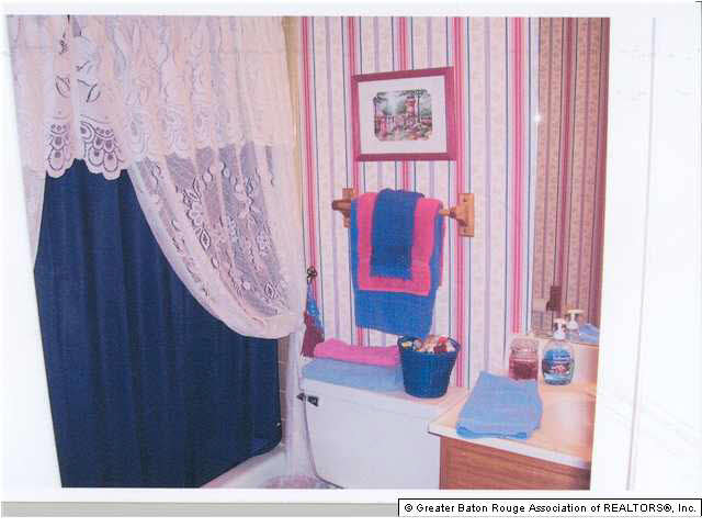 11178 Susan Avenue Baton Rouge, LA 70815 - Photo 8 of 9 Gallery Image 8