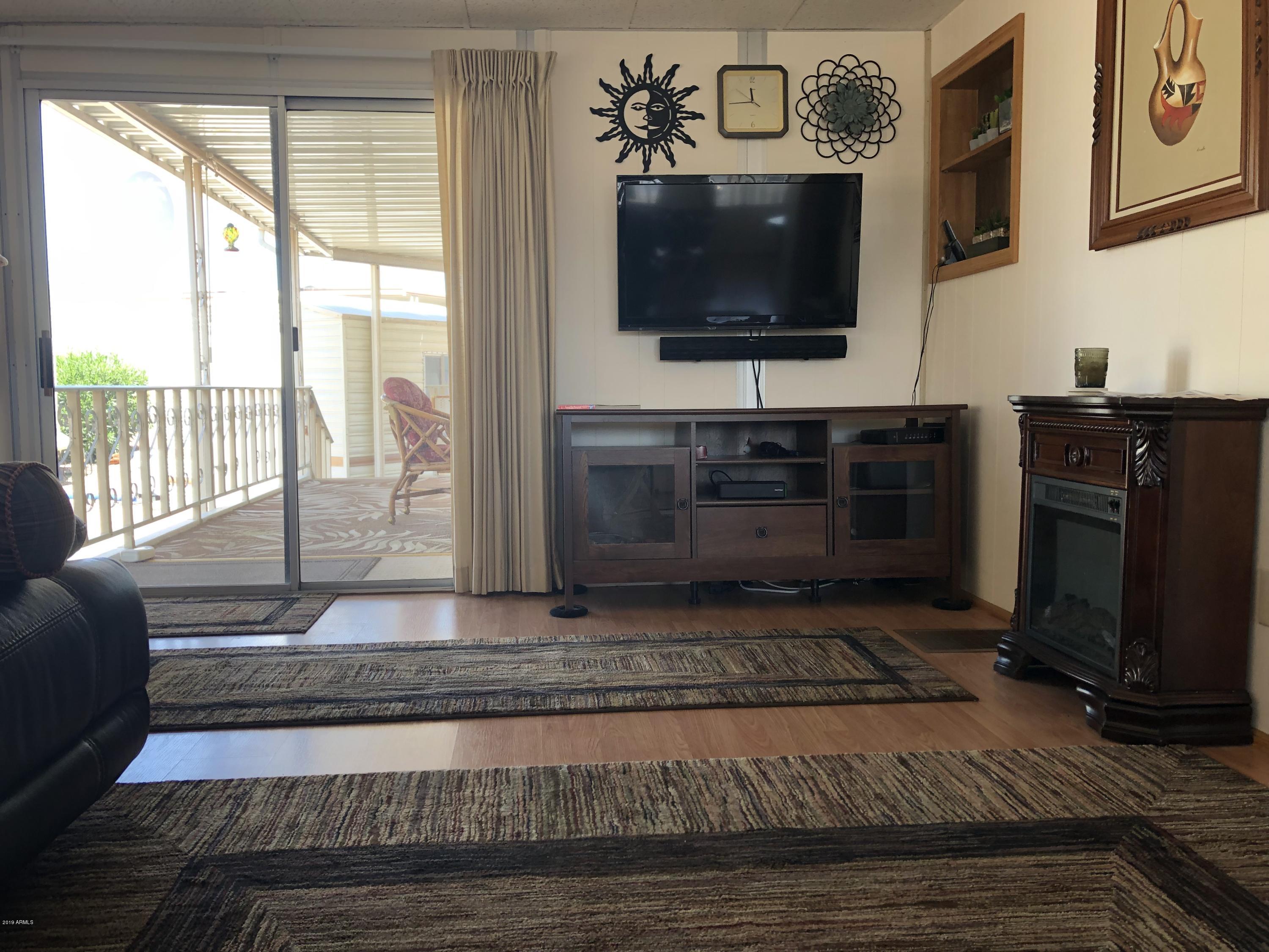 17200 West Bell Road, Unit 162 Surprise, AZ 85374 - Photo 15 of 22 Great Room