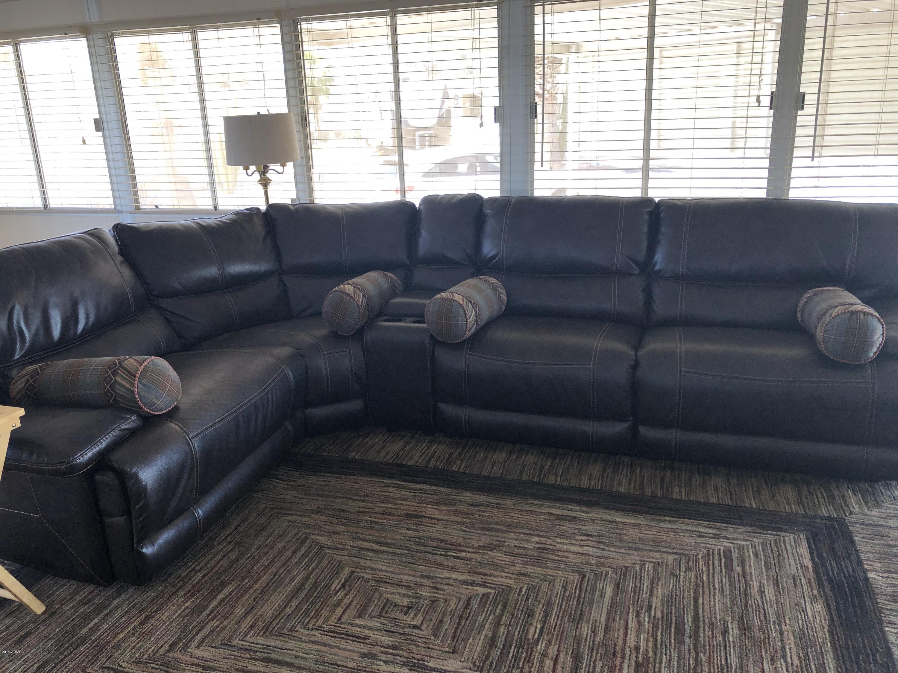 17200 West Bell Road, Unit 162 Surprise, AZ 85374 - Photo 16 of 22 Great Room