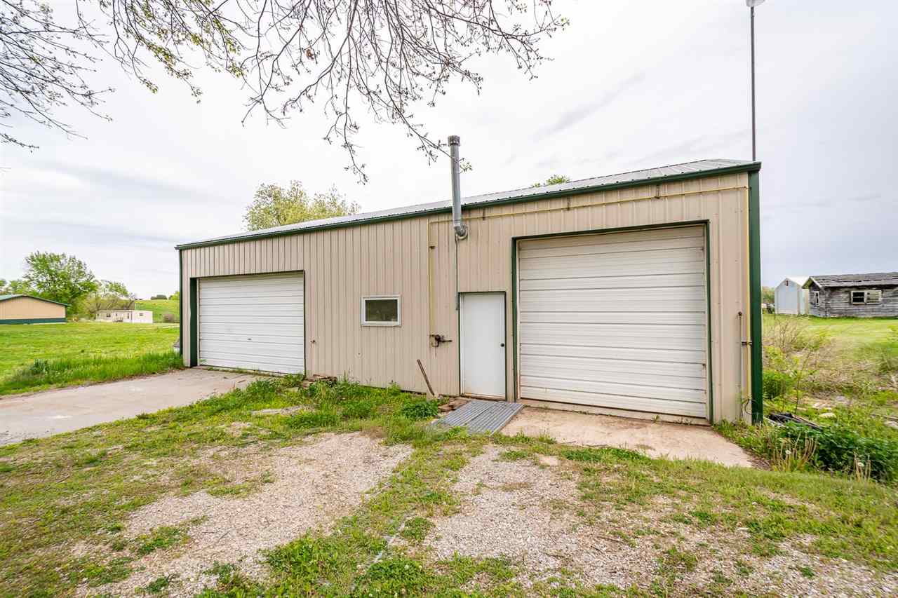 1419 Angle Road Southwest Kalona, IA 52247 - Photo 32 of 37 Gallery Image 32