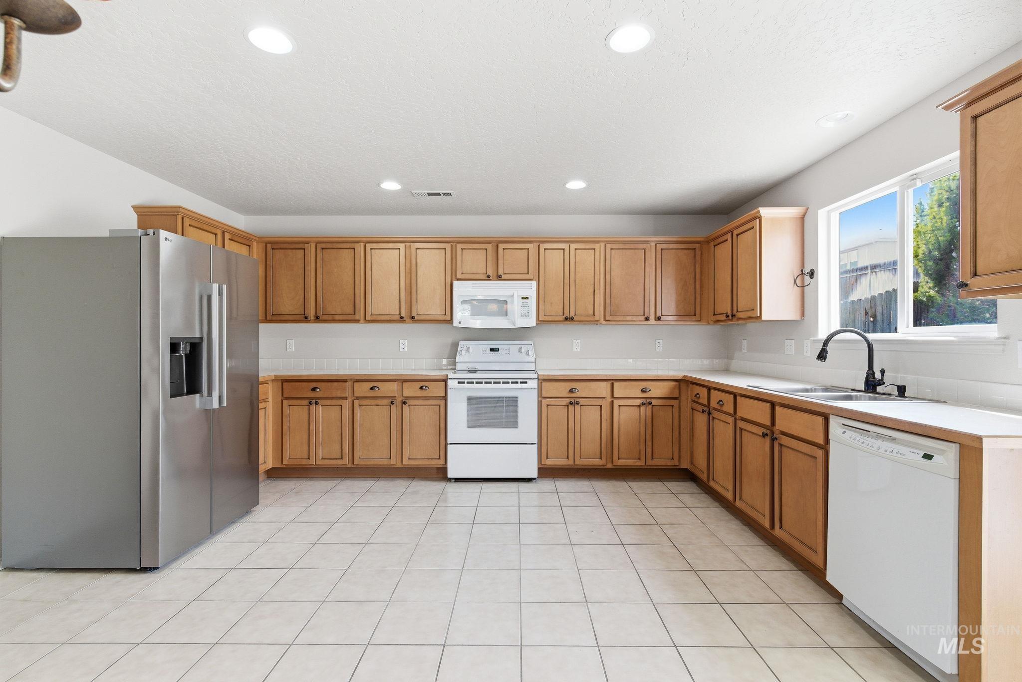 16471 Regence Way Caldwell, ID 83607 - Photo 11 of 42