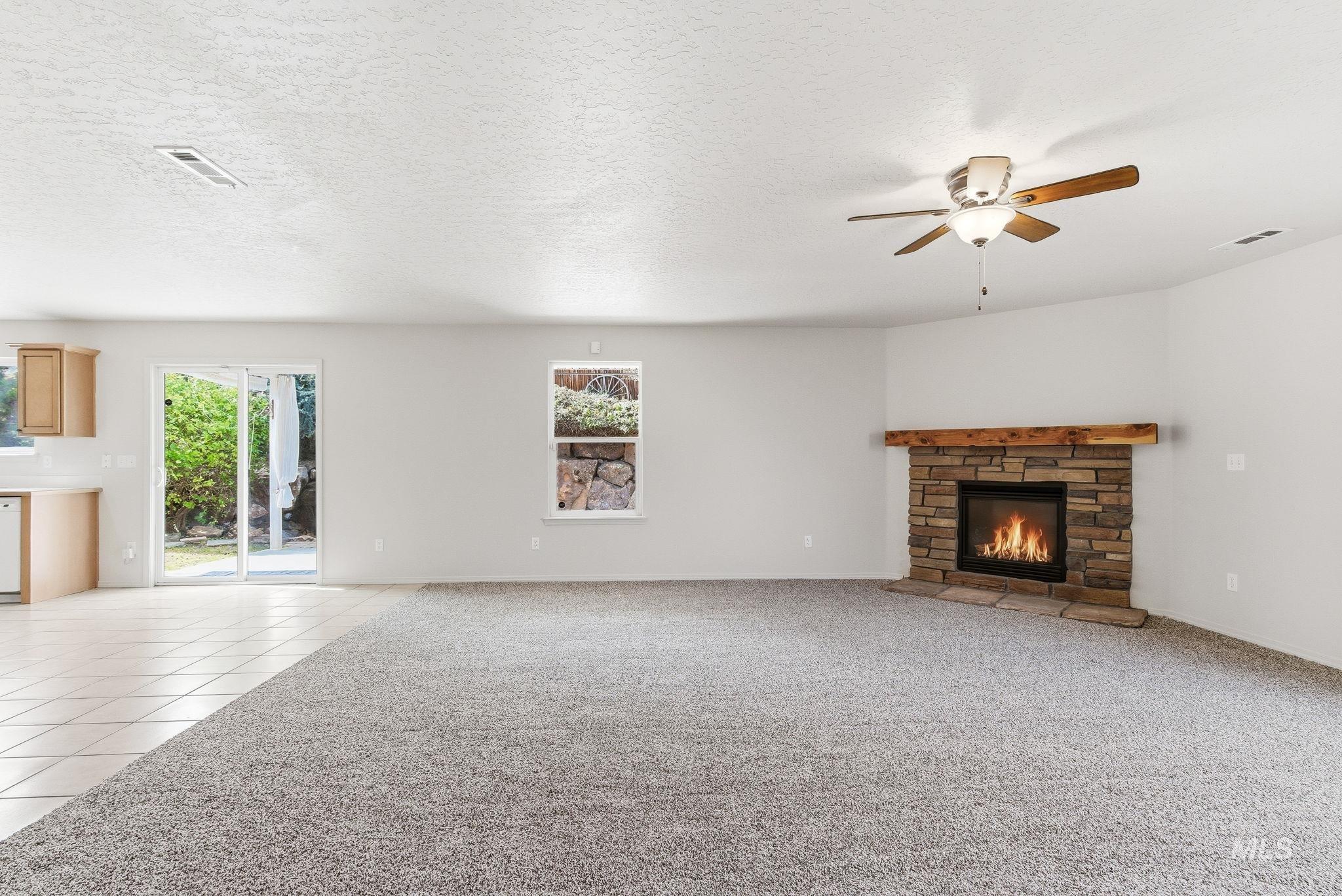 16471 Regence Way Caldwell, ID 83607 - Photo 8 of 42