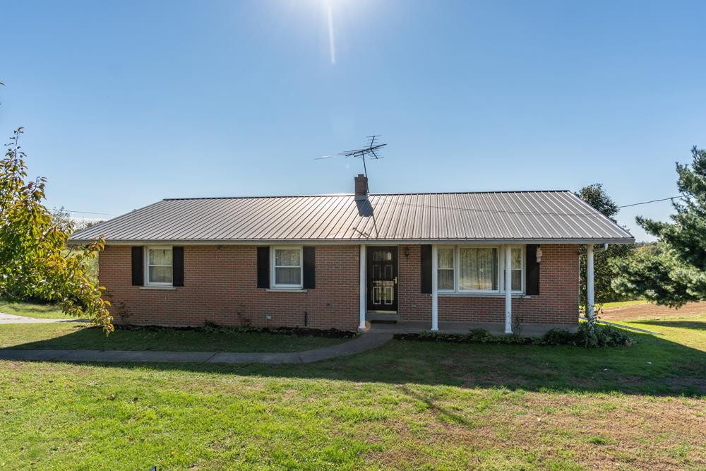 2910 Warsaw Road Dry Ridge, KY 41035 - Photo 1 of 28