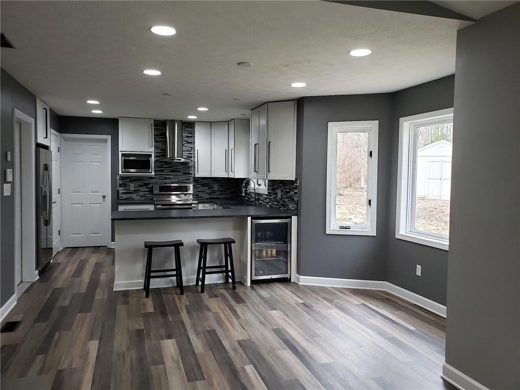 10036 Fall Creek Road Indianapolis, IN 46256 - Photo 7 of 41 Gallery Image 7