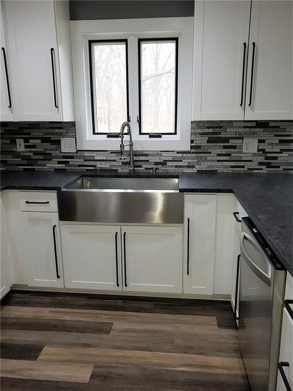 10036 Fall Creek Road Indianapolis, IN 46256 - Photo 8 of 41 Gallery Image 8