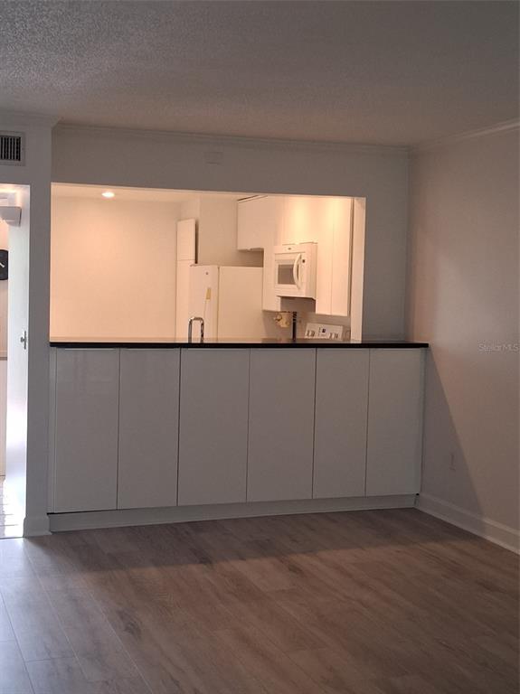 12200 Vonn Road, Unit 1304 Largo, FL 33774 - Photo 10 of 29