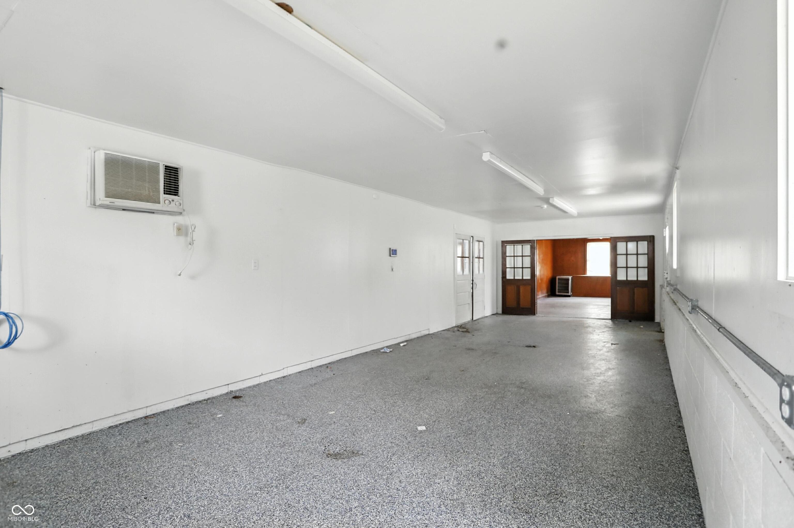 311 Jordan Road Indianapolis, IN 46217 - Photo 11 of 26