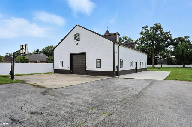 $3,500 | 311 Jordan Road, Indianapolis, IN 46217