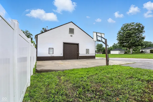 $3,500 | 311 Jordan Road, Indianapolis, IN 46217