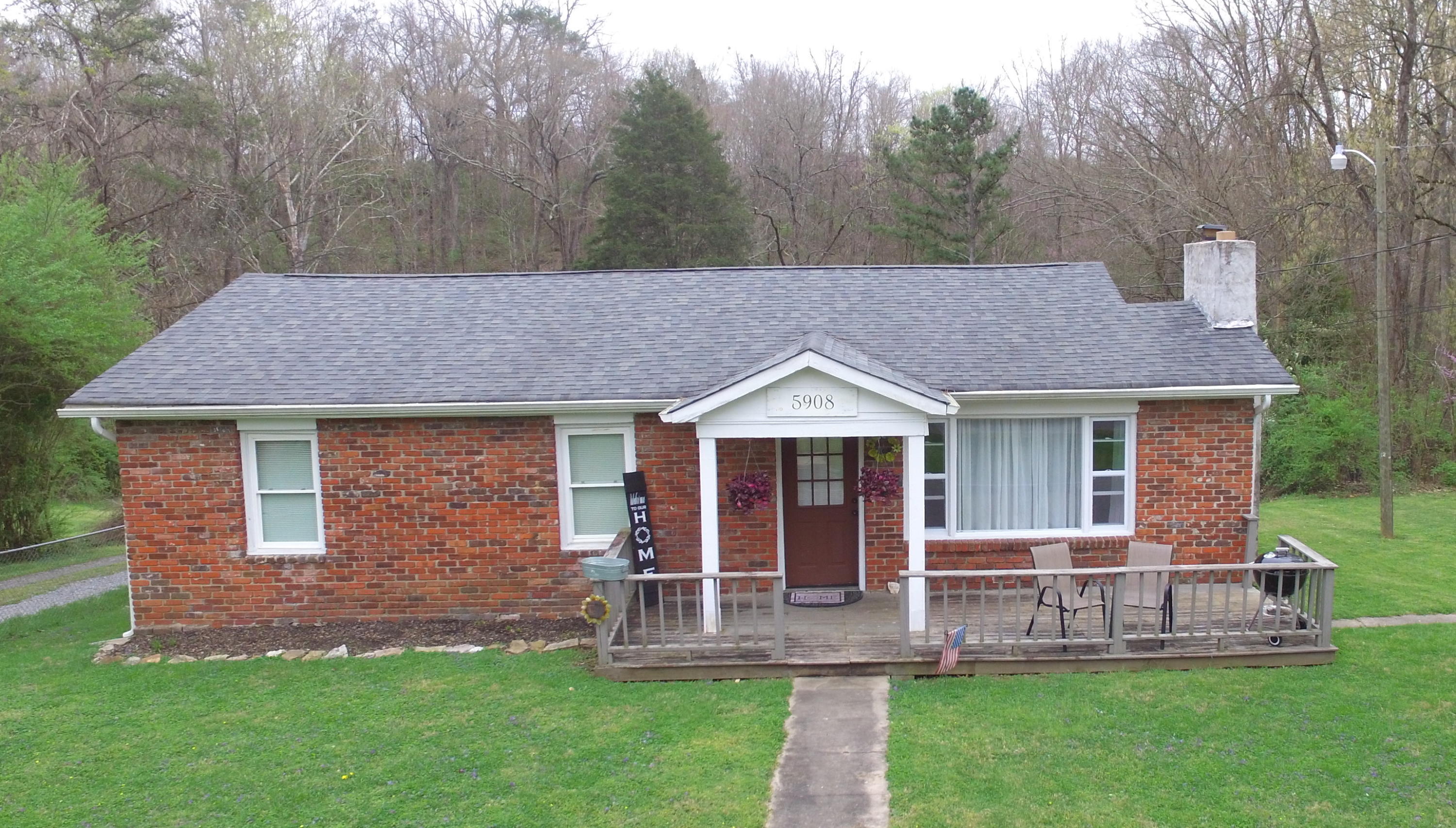 5908 Atkins Road Knoxville, TN 37918 - Photo 1 of 20 000001