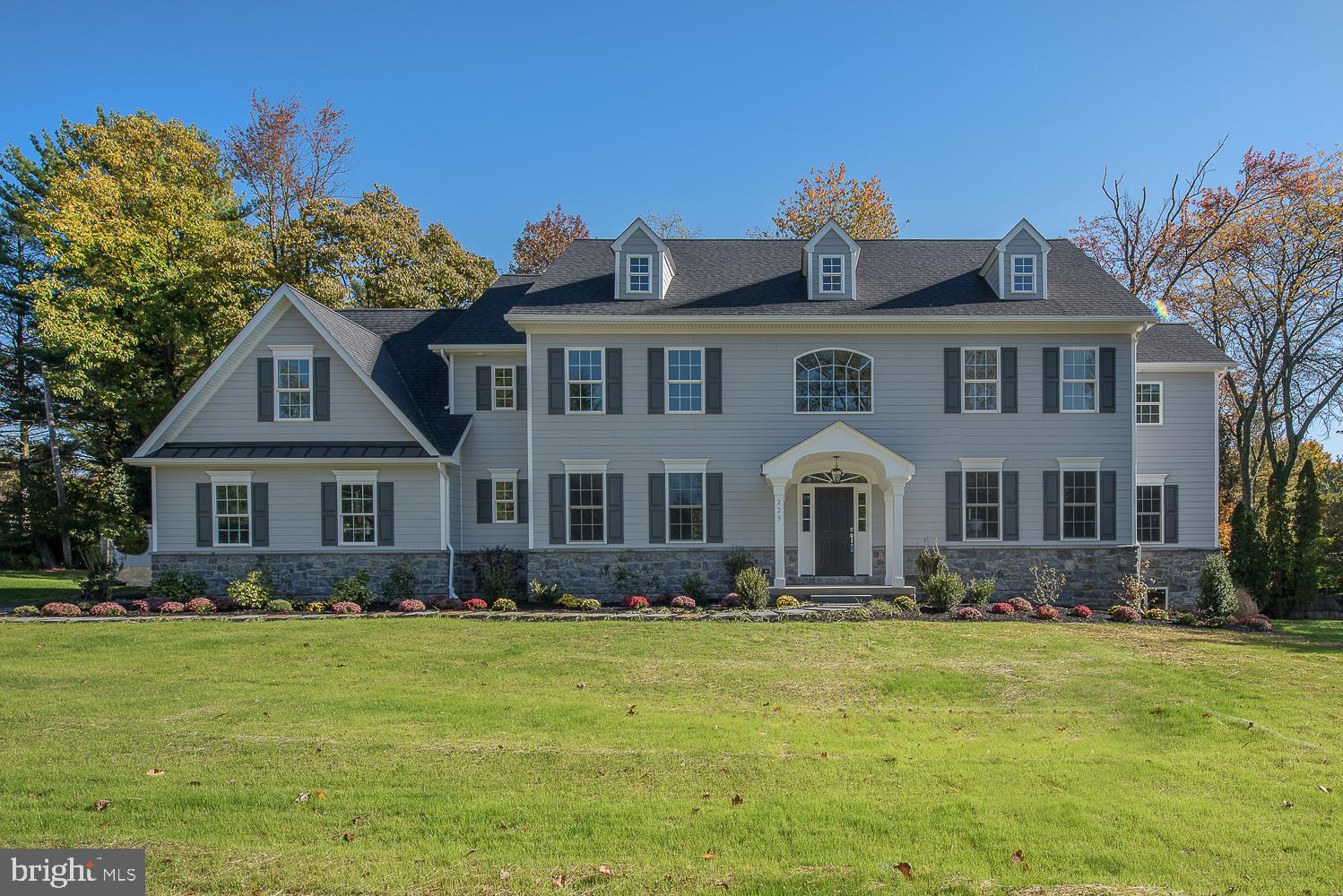323 Abbey Road Berwyn, PA 19312 - Photo 1 of 54 Gallery Image 1